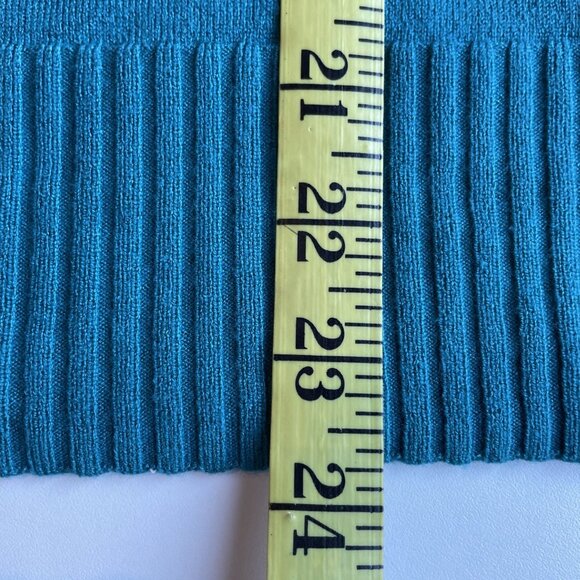 Lane Bryant Woman's V-Neck Sweater Size 14/16 Aqua Colorful Minimalist NWT - Picture 9 of 9
